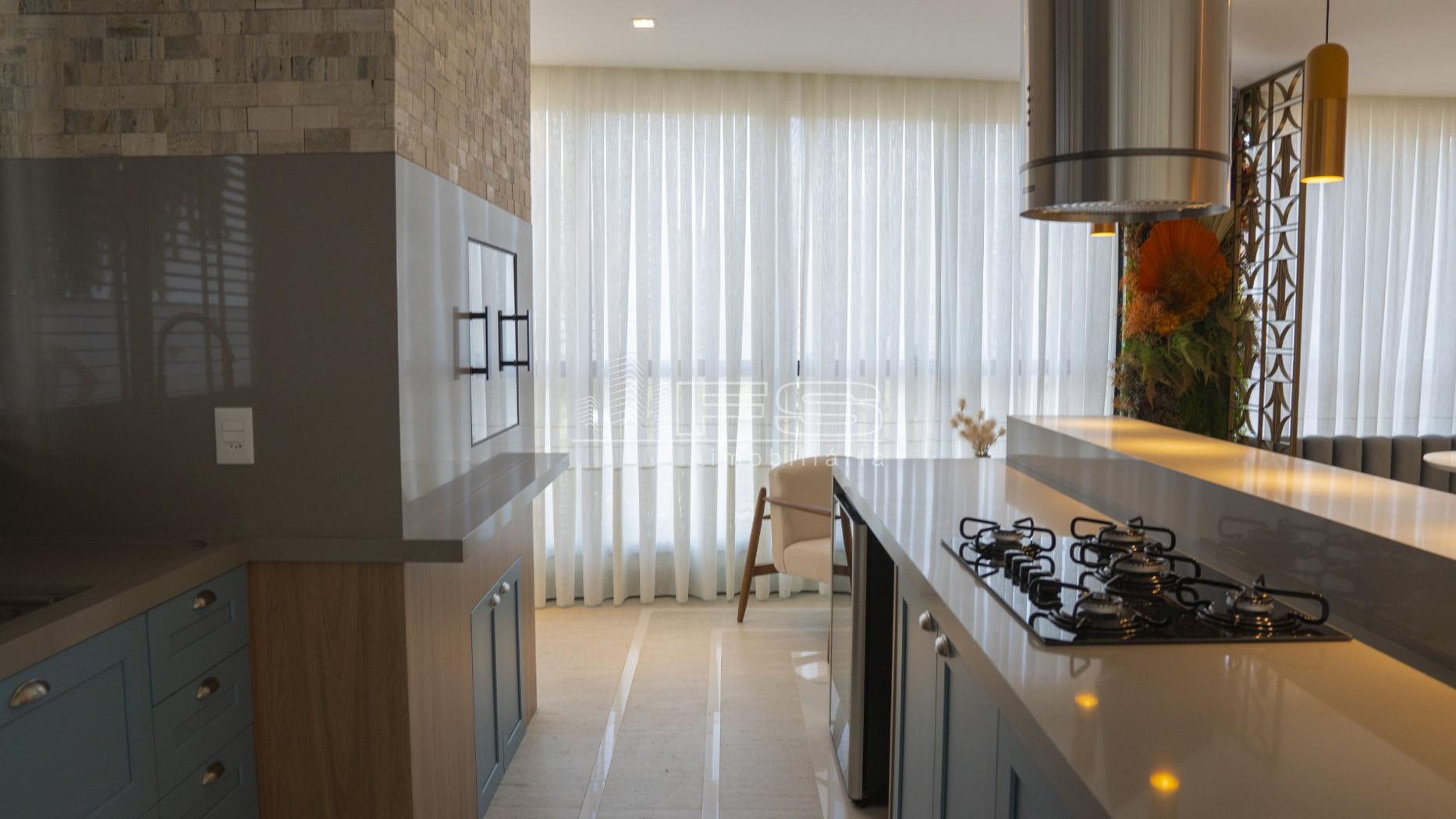 Apartamento com 3 Dormitórios à venda, 127 m² por R$ 1.940.000,00