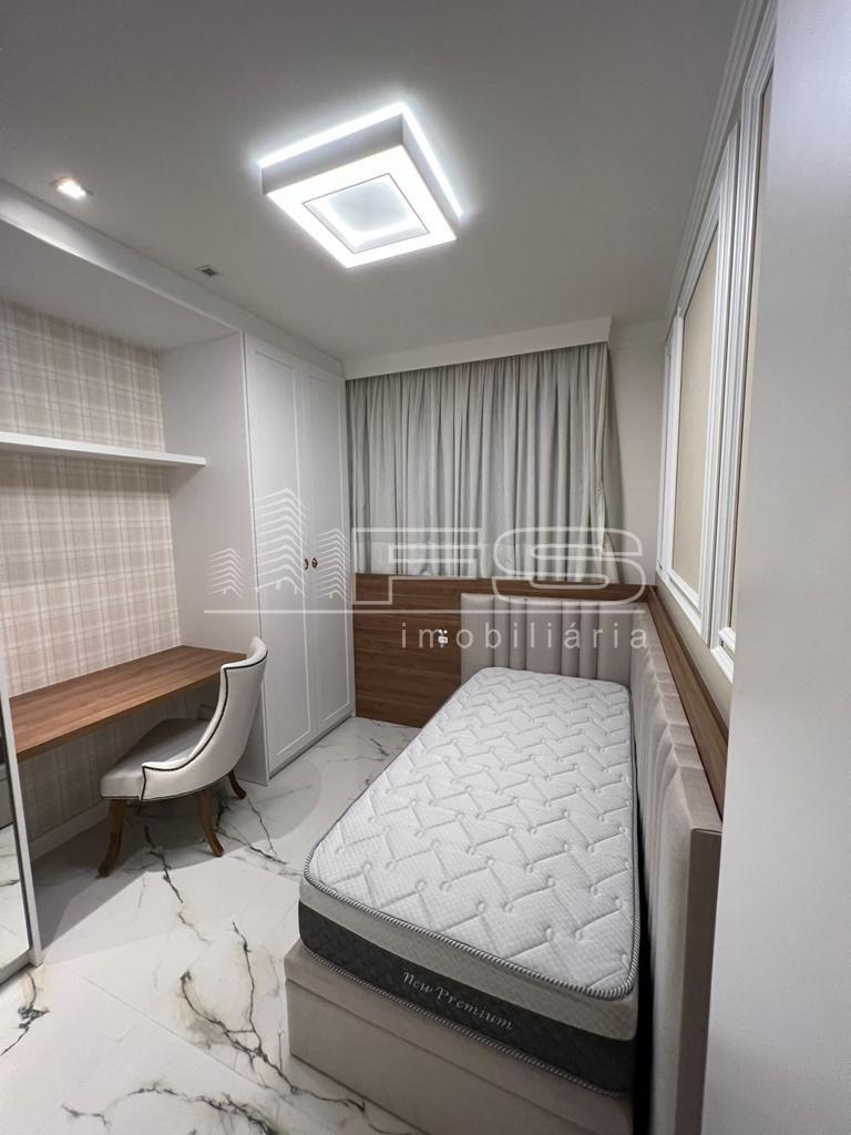 Apartamento com 2 Dormitórios à venda, 69 m² por R$ 930.000,00