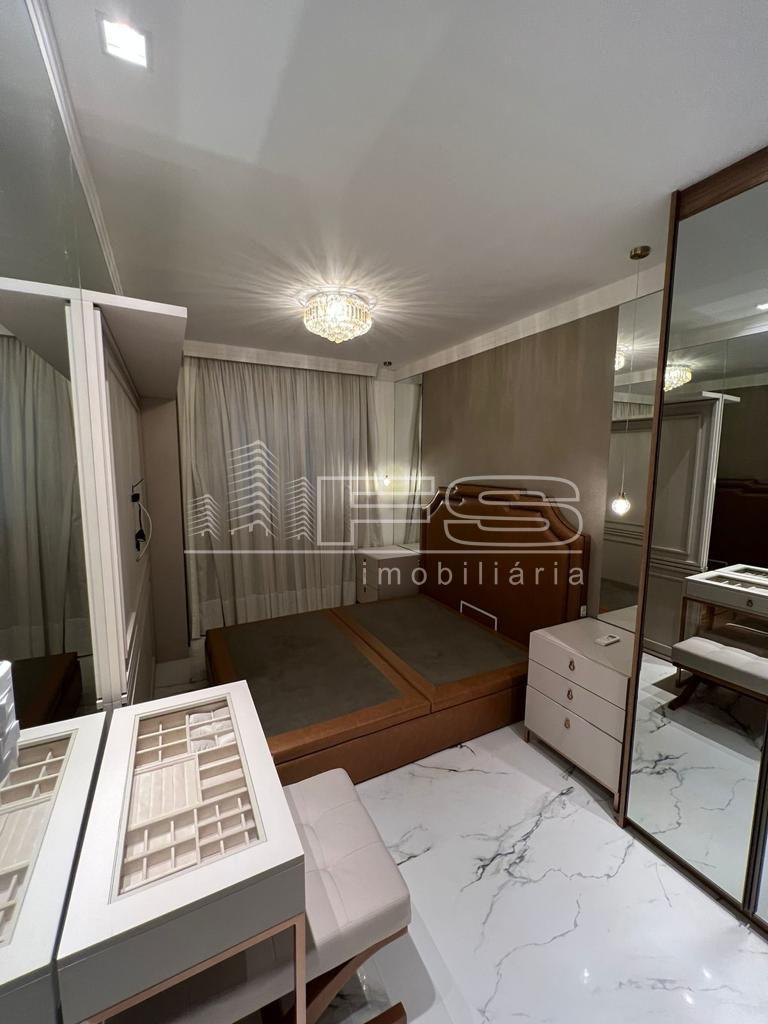 Apartamento com 2 Dormitórios à venda, 69 m² por R$ 930.000,00
