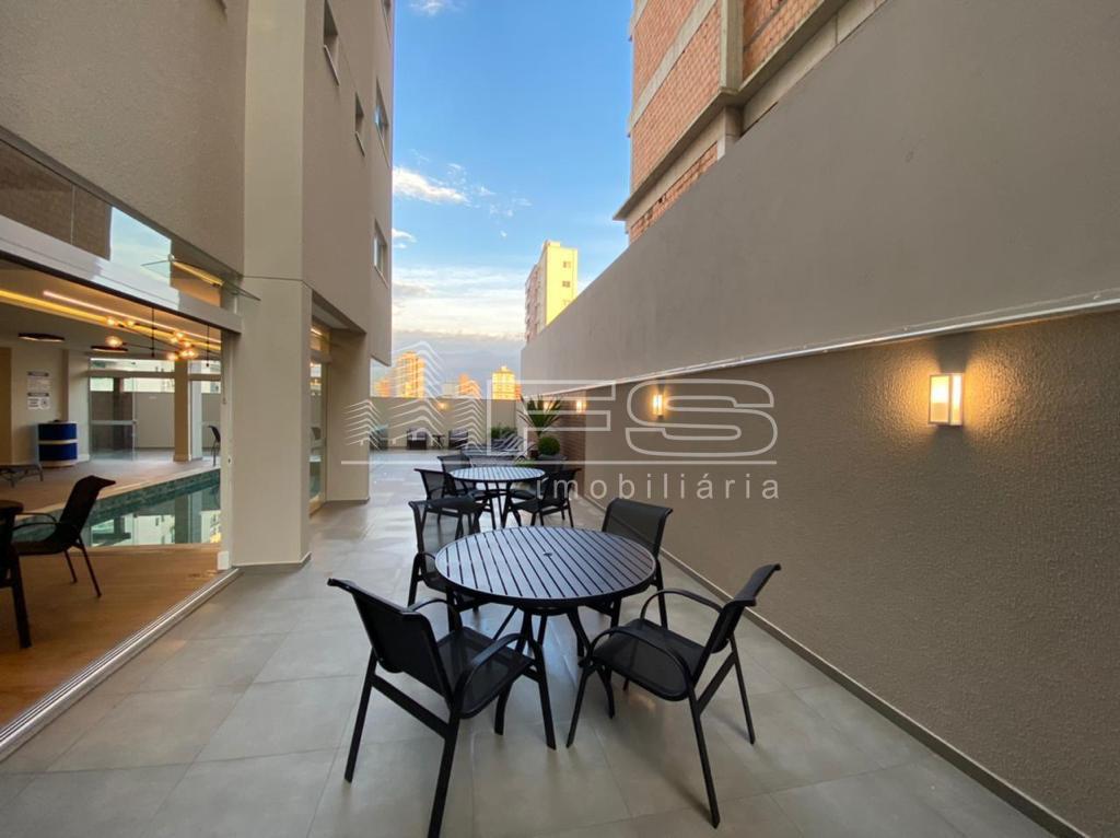 Apartamento com 4 Dormitórios à venda, 180 m² por R$ 2.436.835,00