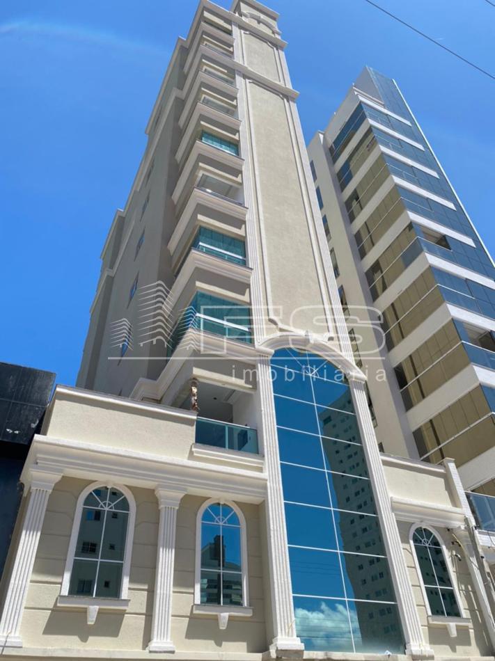 Apartamento com 3 Dormitórios à venda, 178 m² por R$ 1.050.000,00