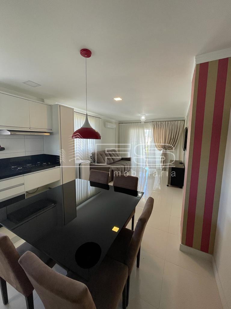 Apartamento com 2 Dormitórios à venda, 76 m² por R$ 625.000,00