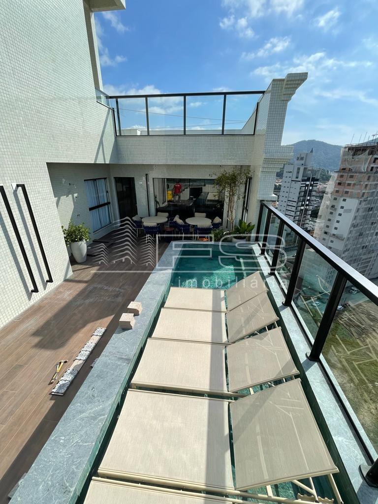 Apartamento com 3 Dormitórios à venda, 128 m² por R$ 3.800.000,00