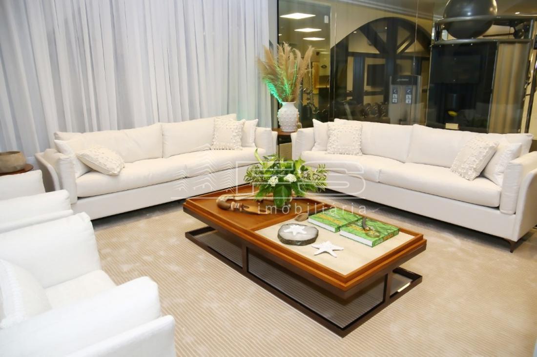 Apartamento com 4 Dormitórios à venda, 200 m² por R$ 5.980.000,00