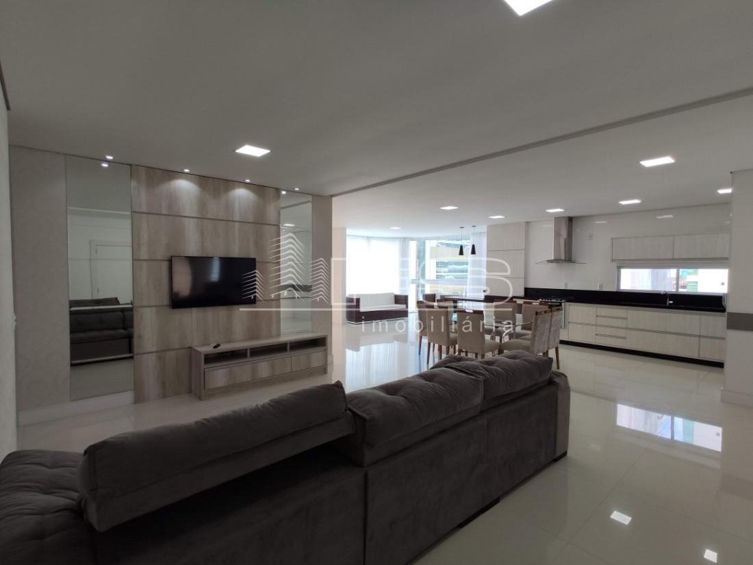 Apartamento com 4 Dormitórios à venda, 190 m² por R$ 2.330.000,00