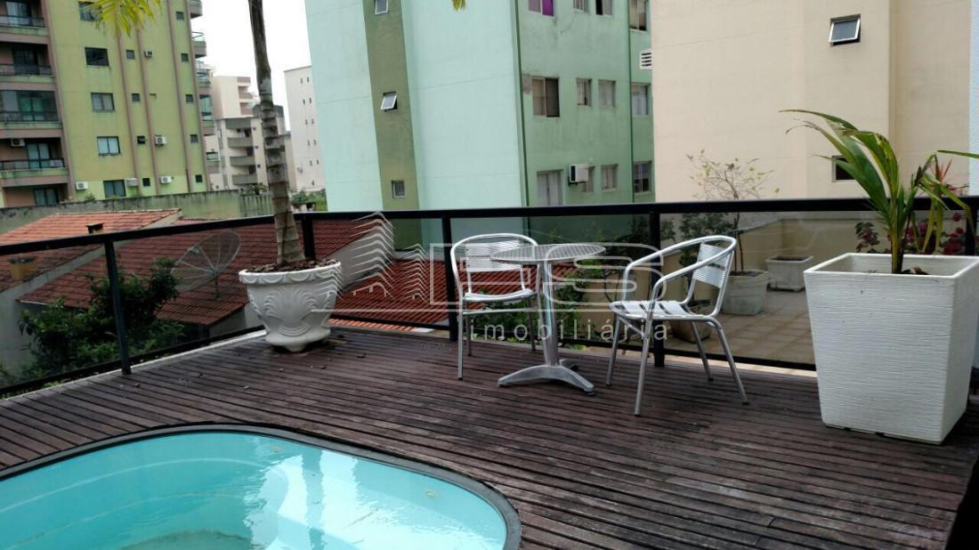Apartamento com 3 Dormitórios à venda, 130 m² por R$ 1.750.000,00