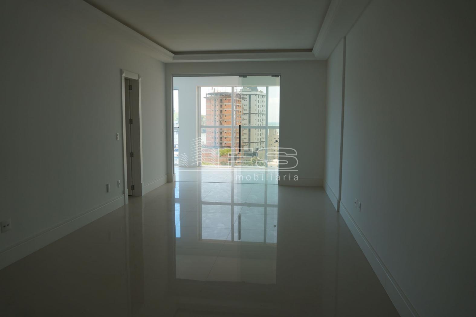 Apartamento com 3 Dormitórios à venda, 140 m² por R$ 1.650.000,00