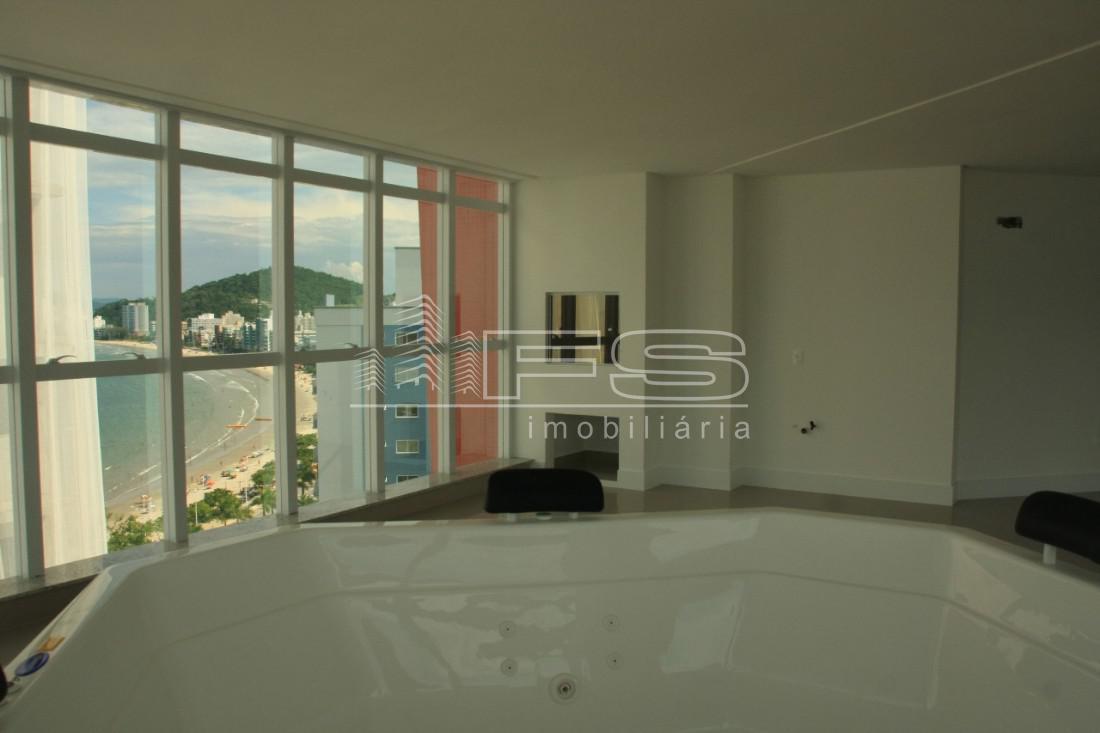 Apartamento com 5 Dormitórios à venda, 368 m² por R$ 4.500.000,00