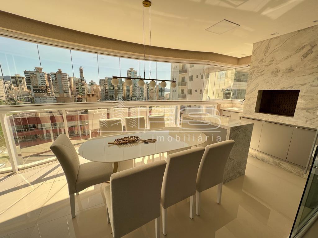 Apartamento com 4 Dormitórios à venda, 172 m² por R$ 2.980.000,00