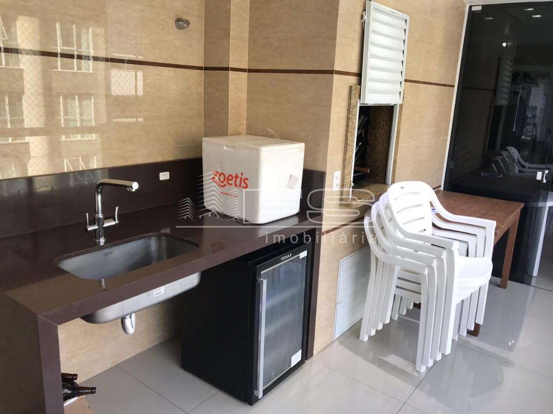 Apartamento com 4 Dormitórios à venda, 250 m² por R$ 2.300.000,00