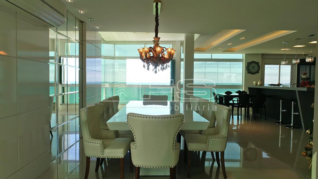 Apartamento com 3 Dormitórios à venda, 260 m² por R$ 4.600.000,00