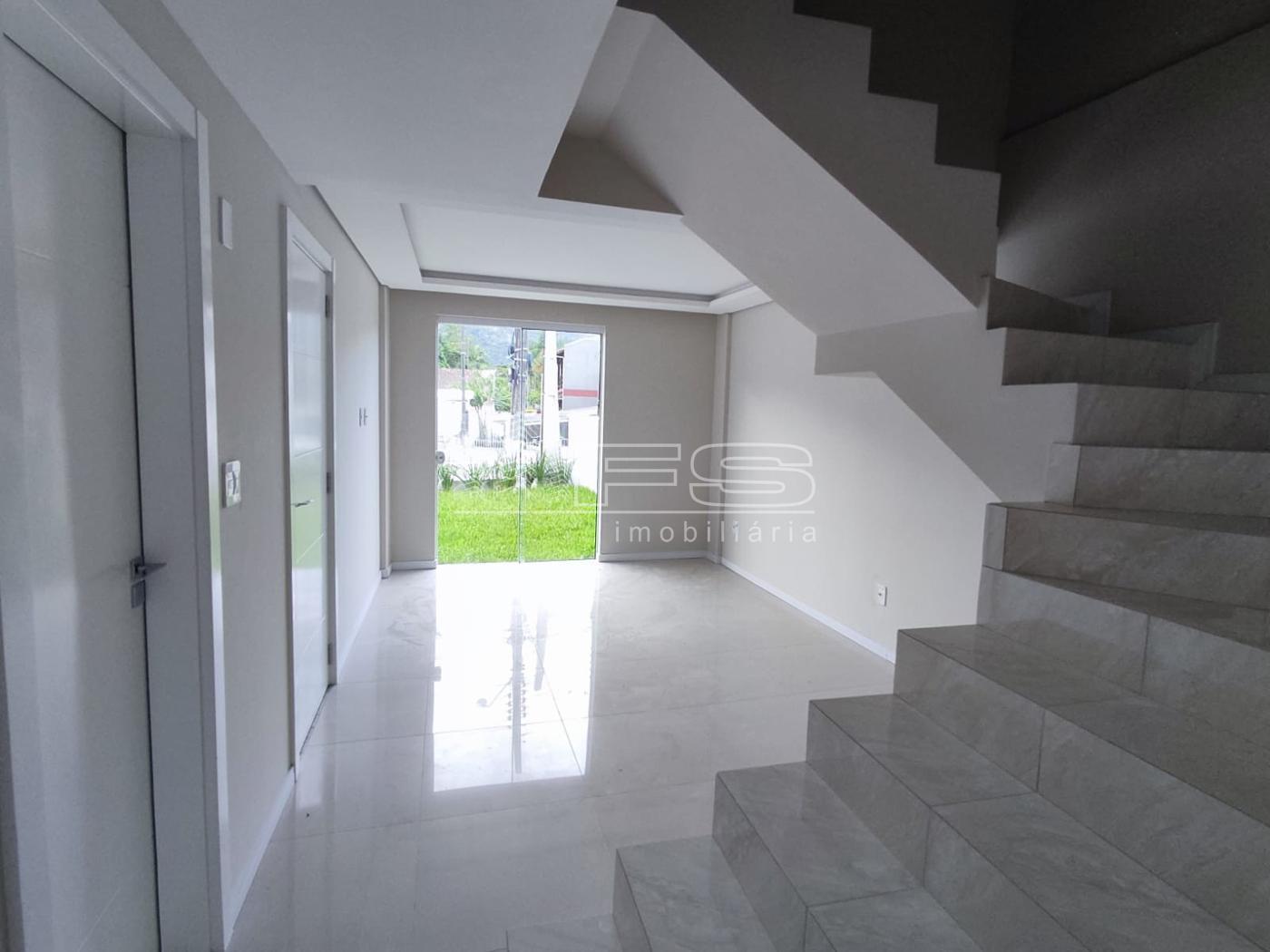 Casa com 3 Dormitórios à venda, 110 m² por R$ 645.000,00