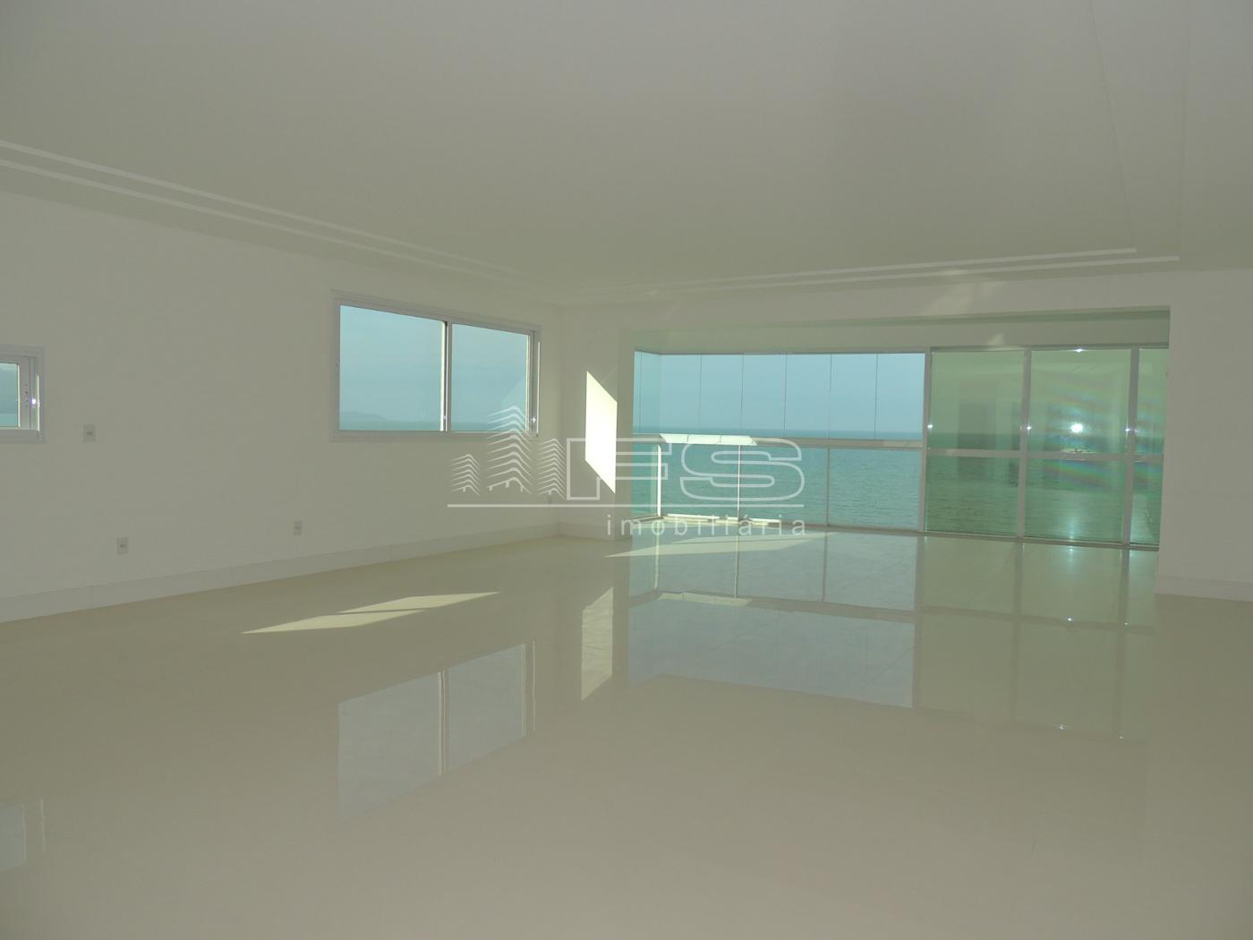 Apartamento com 4 Dormitórios à venda, 198 m² por R$ 5.000.000,00