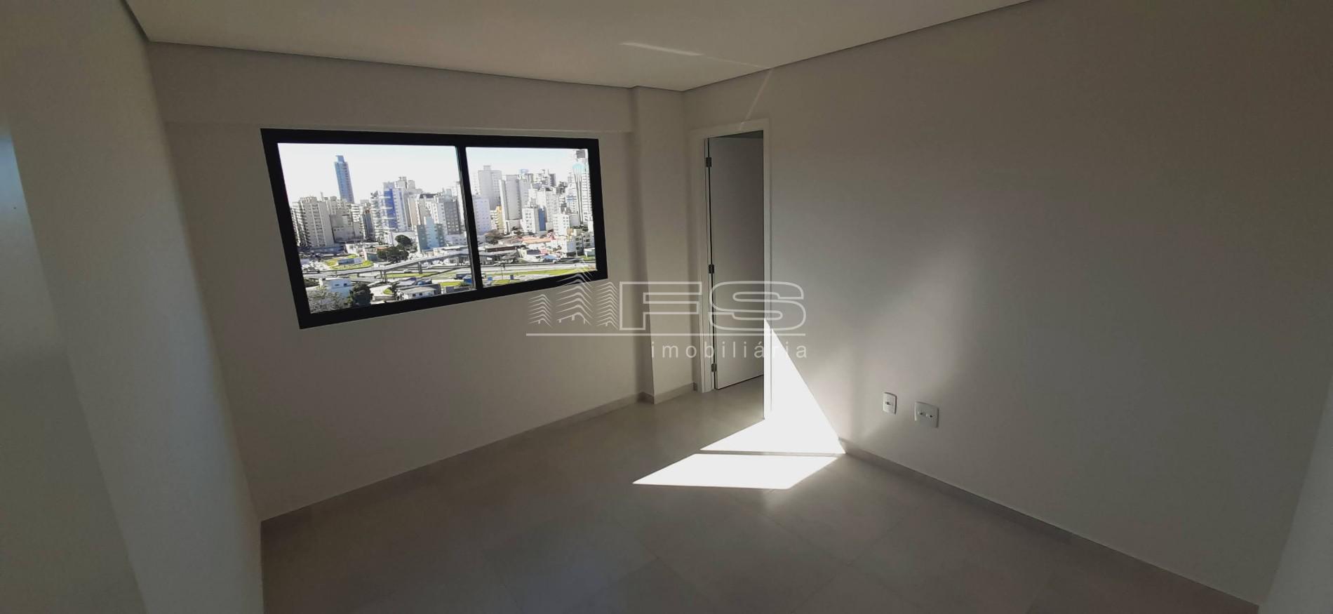 Apartamento com 2 Dormitórios à venda, 69 m² por R$ 695.000,00