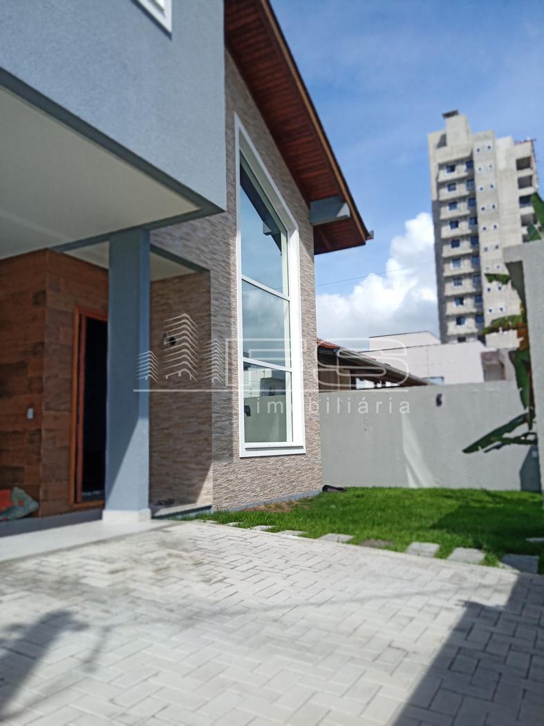 Casa de alto padrÃo com piscina em pereque, Pereque, Porto Belo - SC