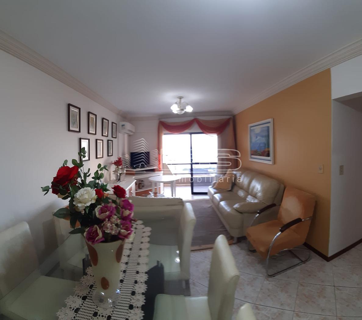 Apartamento com 3 Dormitórios à venda, 136 m² por R$ 800.000,00