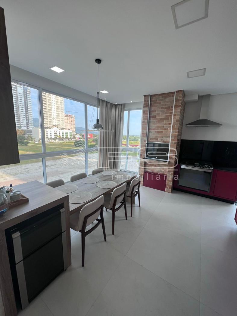 Apartamento com 3 Dormitórios à venda, 179 m² por R$ 3.200.000,00