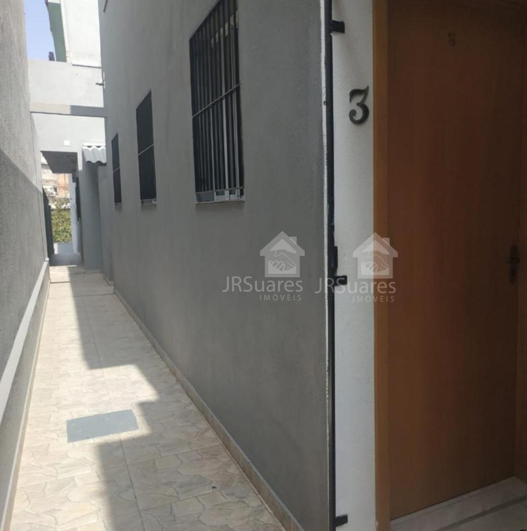 Casa para alugar com 1 quarto, 30m² - Foto 1