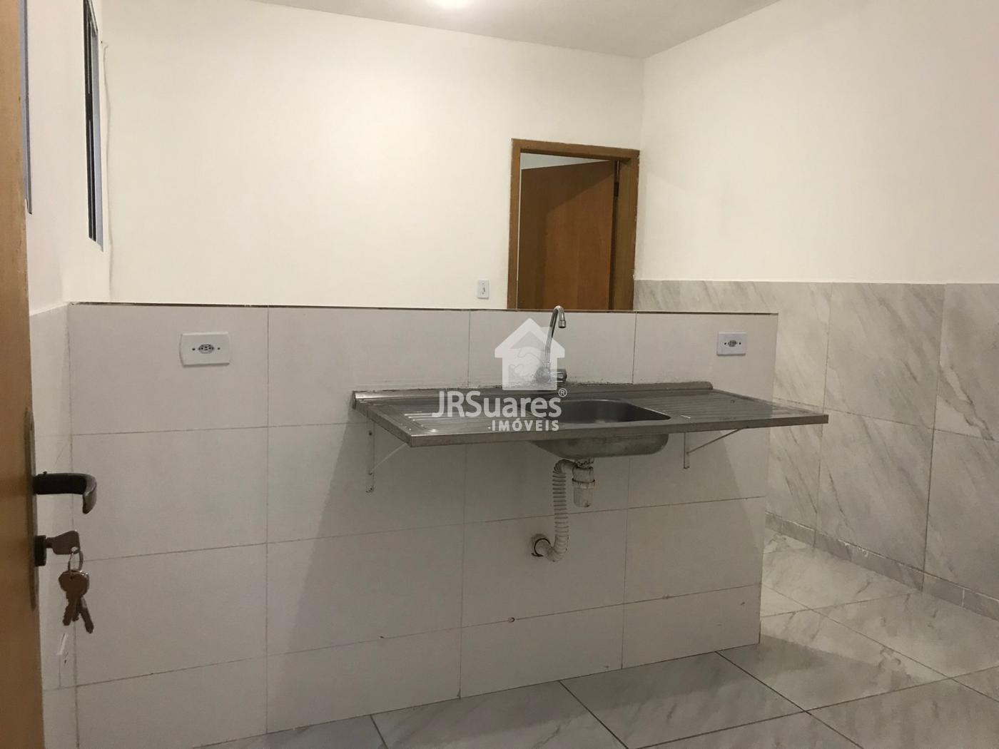 Casa para alugar com 1 quarto, 30m² - Foto 3