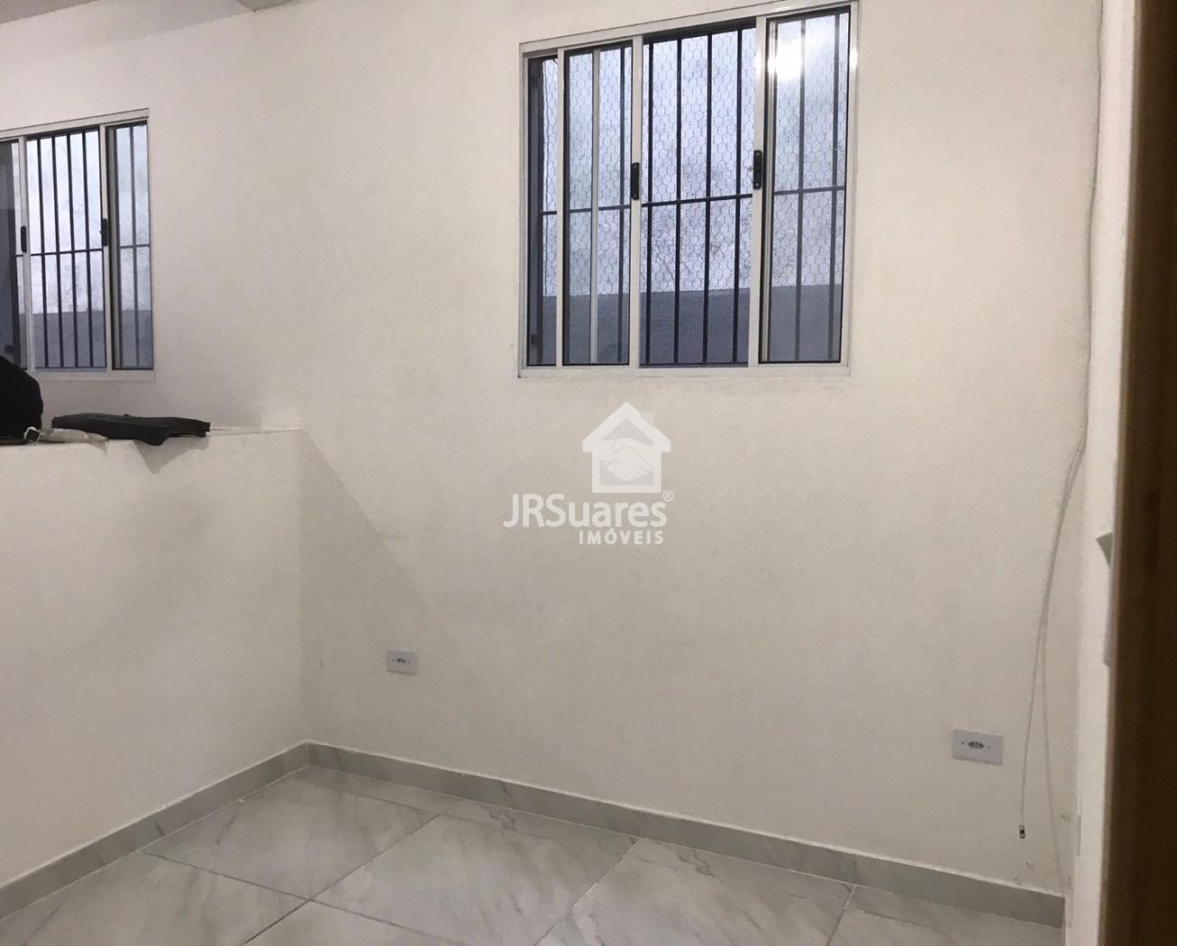 Casa para alugar com 1 quarto, 30m² - Foto 4