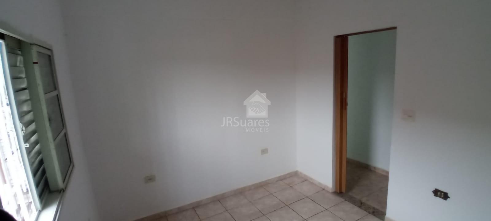 Casa para alugar com 2 quartos, 120m² - Foto 3