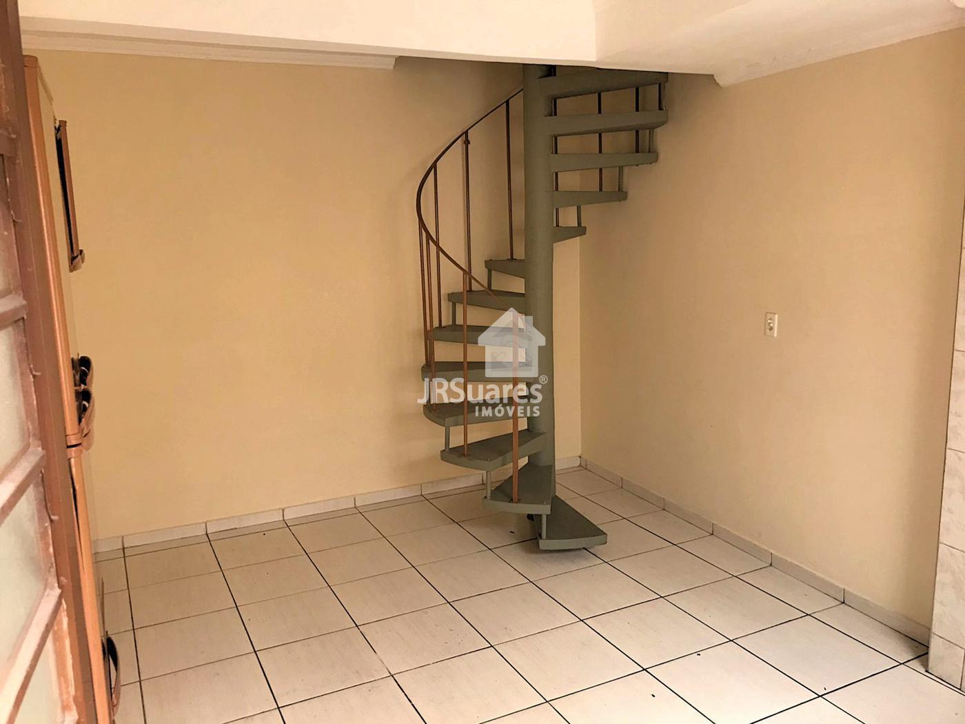 Casa para alugar com 1 quarto, 50m² - Foto 4