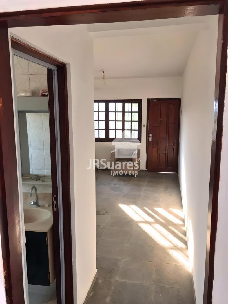 Casa para alugar com 2 quartos, 40m² - Foto 15