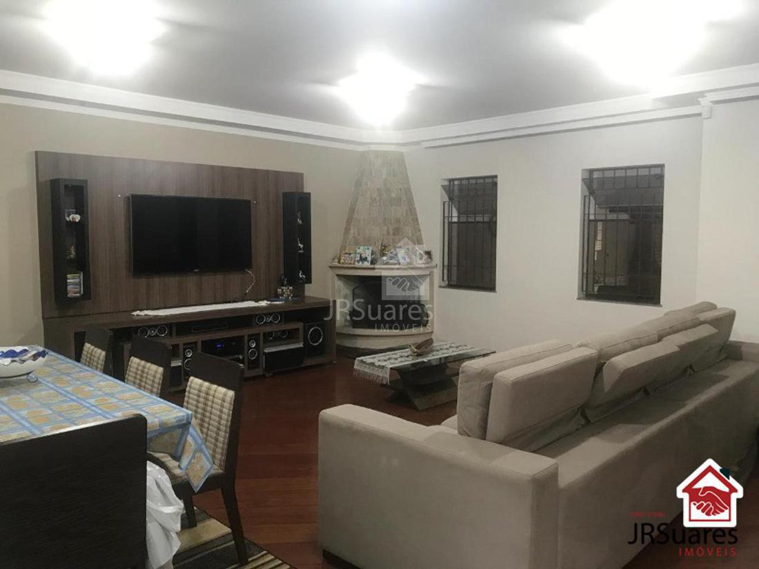 Casa à venda com 4 quartos, 280m² - Foto 1