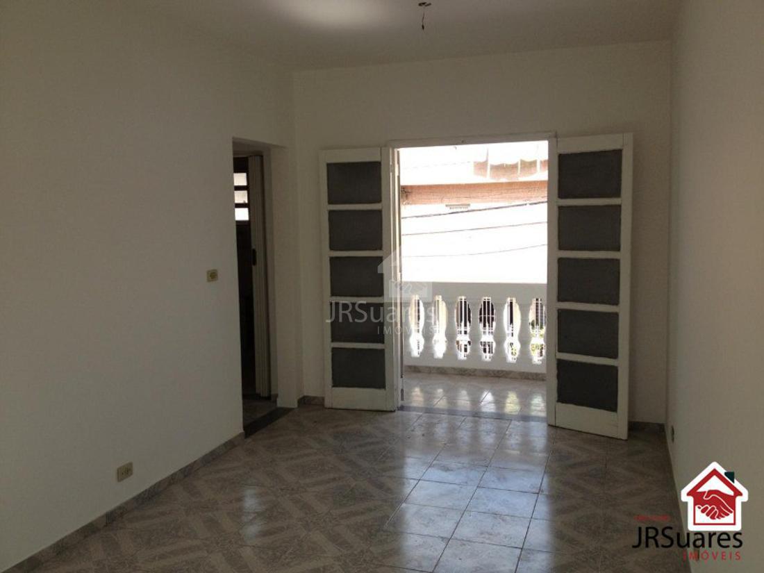 Casa à venda com 2 quartos, 120m² - Foto 2