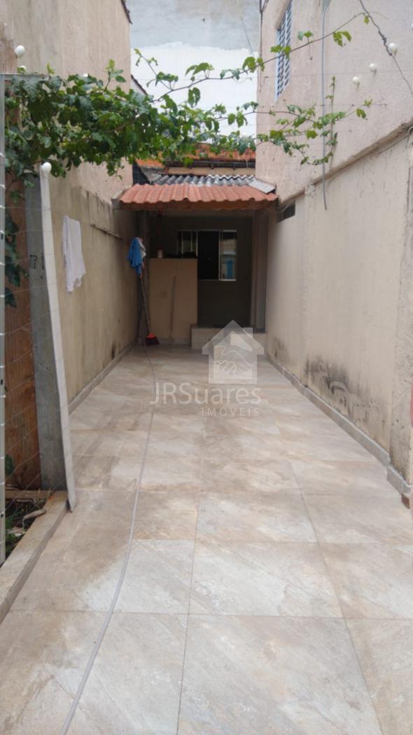 Casa à venda com 5 quartos, 150m² - Foto 14