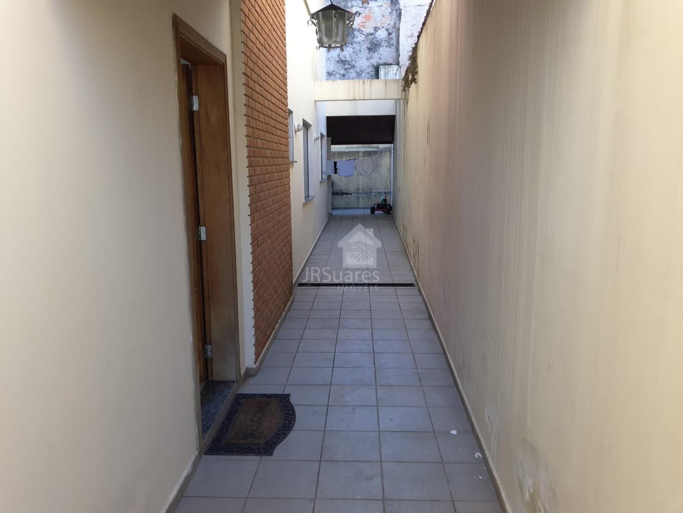 Casa à venda com 3 quartos, 158m² - Foto 8