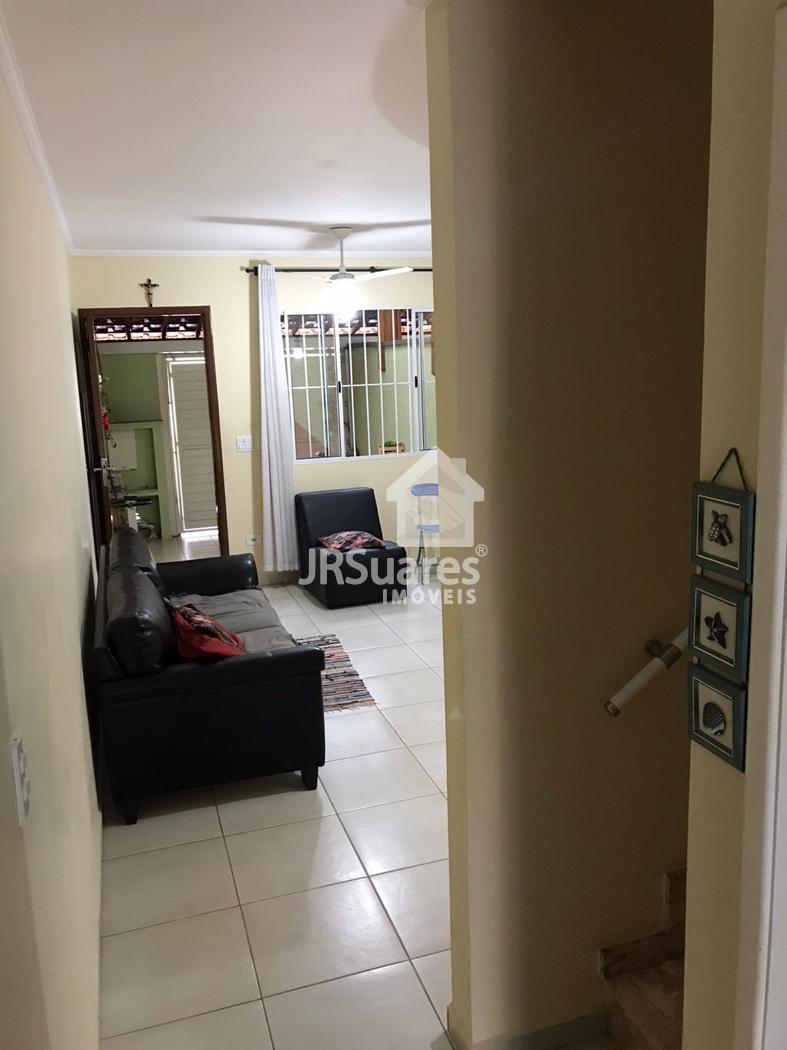 Casa à venda com 3 quartos, 90m² - Foto 9