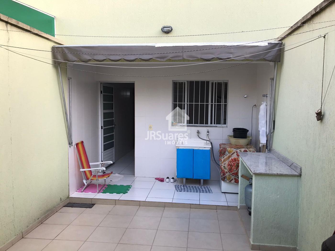 Casa à venda com 3 quartos, 90m² - Foto 16