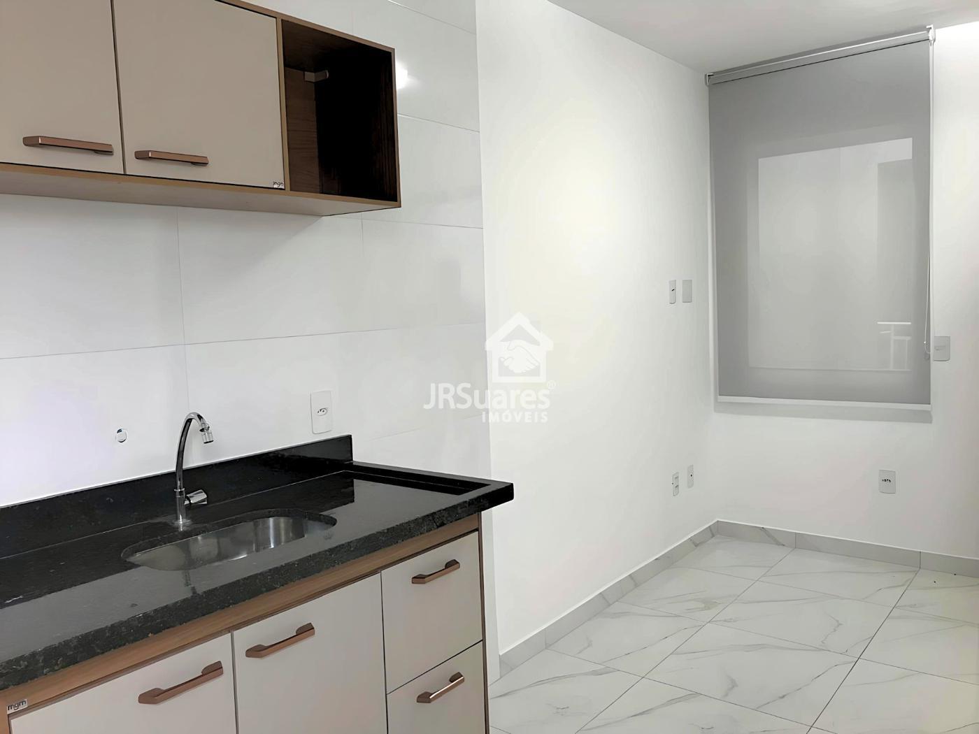 Apartamento à venda com 1 quarto, 28m² - Foto 3