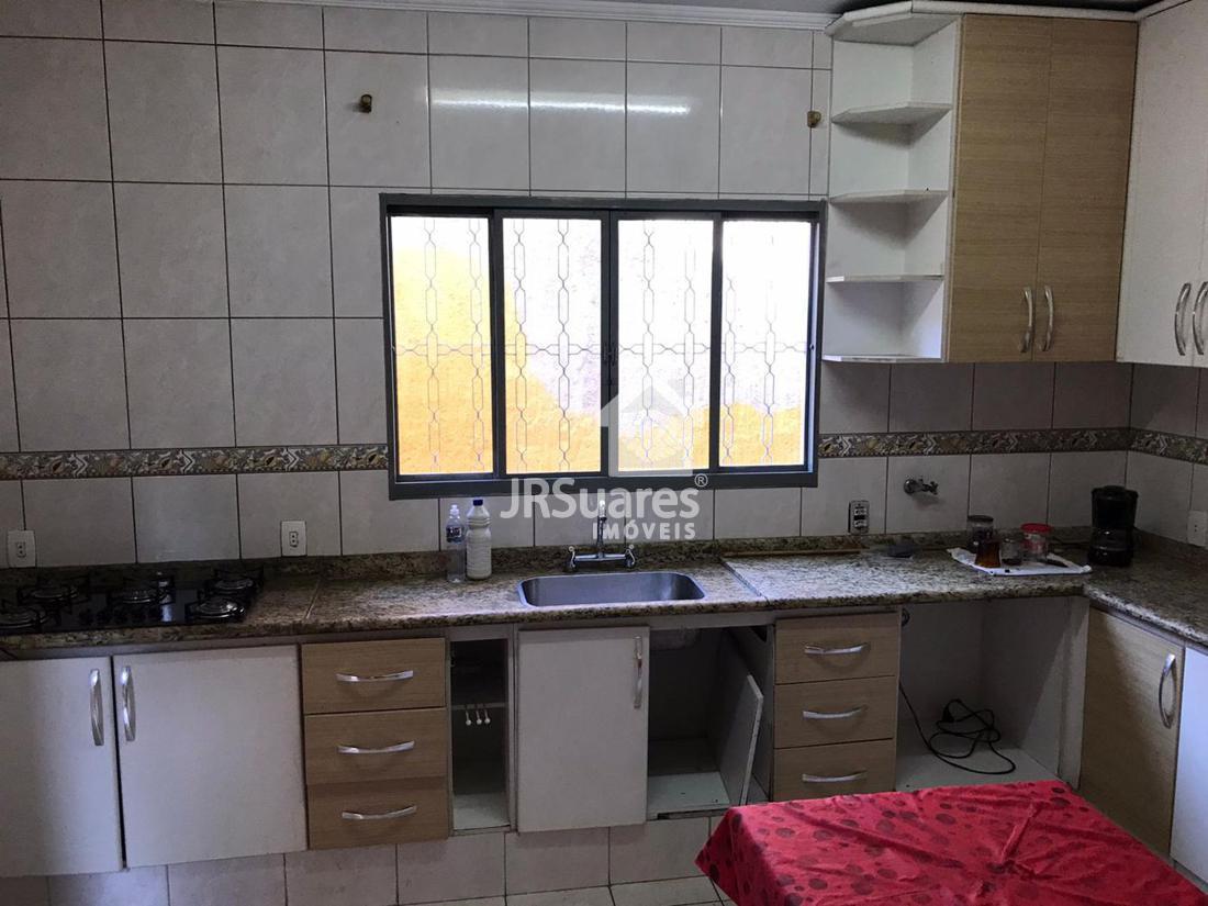 Casa à venda com 3 quartos, 100m² - Foto 9