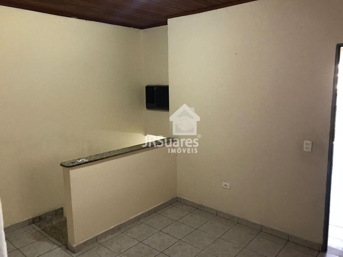 Casa à venda com 3 quartos, 100m² - Foto 19