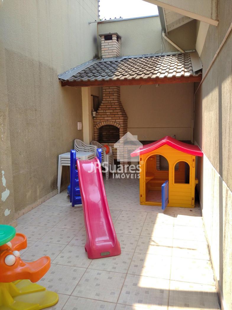 Casa de Condomínio à venda com 1 quarto, 100m² - Foto 19