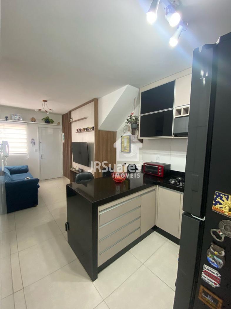 Casa à venda com 2 quartos, 42m² - Foto 4