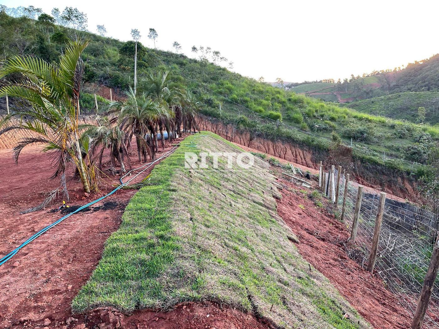 Fazenda/Sítios/Chácaras de 1823m² no bairro MOURA, em Canelinha | Eu Corretor