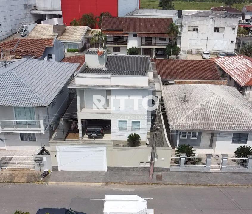 Casa de 3 quartos, no bairro CENTRO, em São João Batista | Eu Corretor