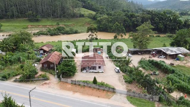 Casa de 2 quartos, 2753m² no bairro TIGIPIÓ, em São João Batista | Eu Corretor