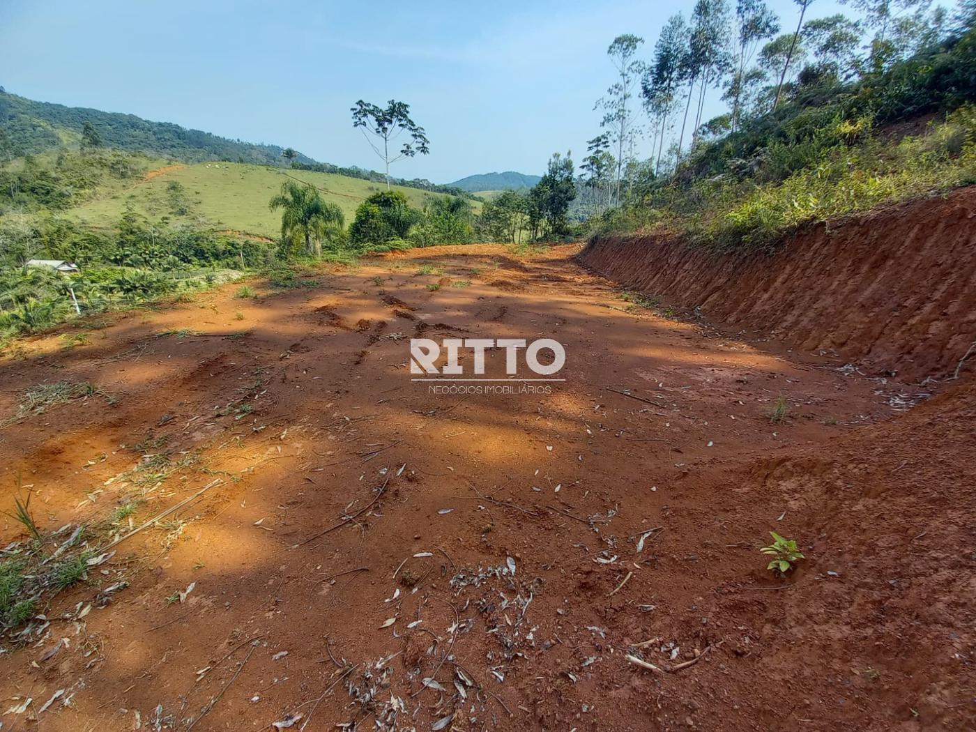 Fazenda/Sítios/Chácaras de 30000m² no bairro Oliveira, em Tijucas | Eu Corretor