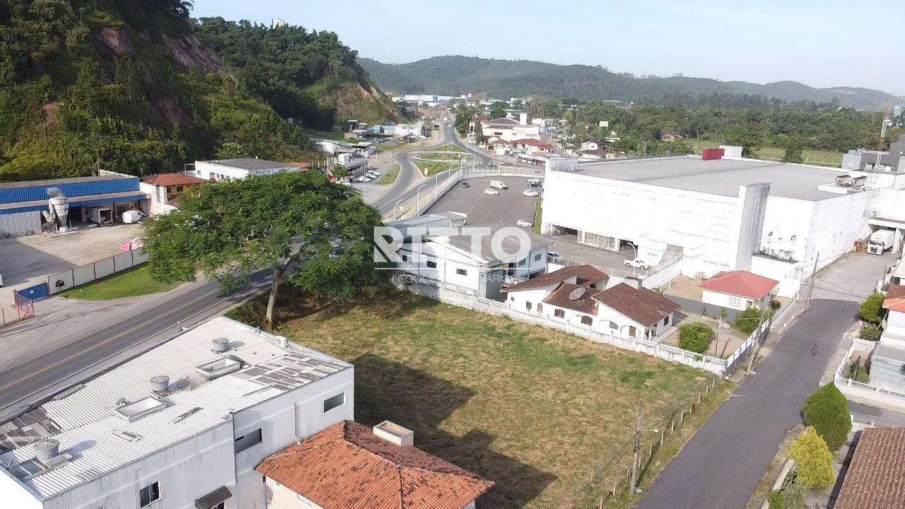 Lote/Terreno de 1764m² no bairro CENTRO, em São João Batista | Eu Corretor