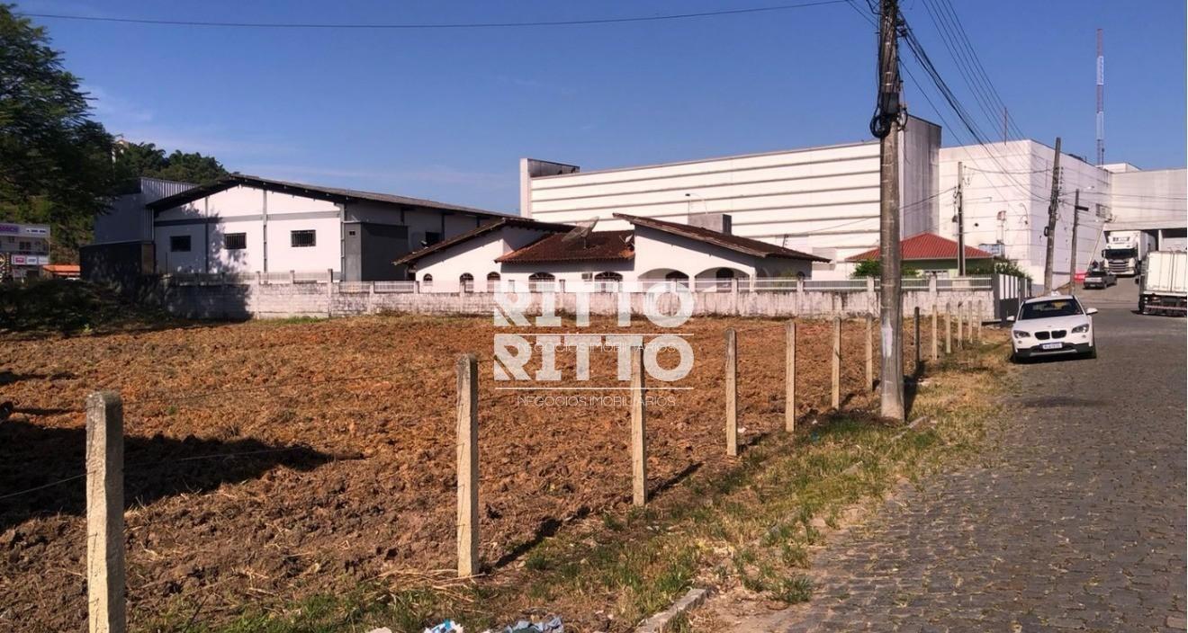 Lote/Terreno de 1764m² no bairro CENTRO, em São João Batista | Eu Corretor