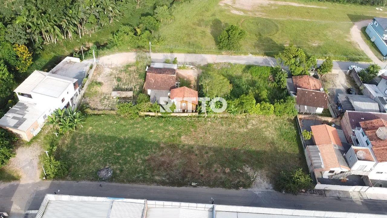 Lote/Terreno no bairro CENTRO, em São João Batista | Eu Corretor