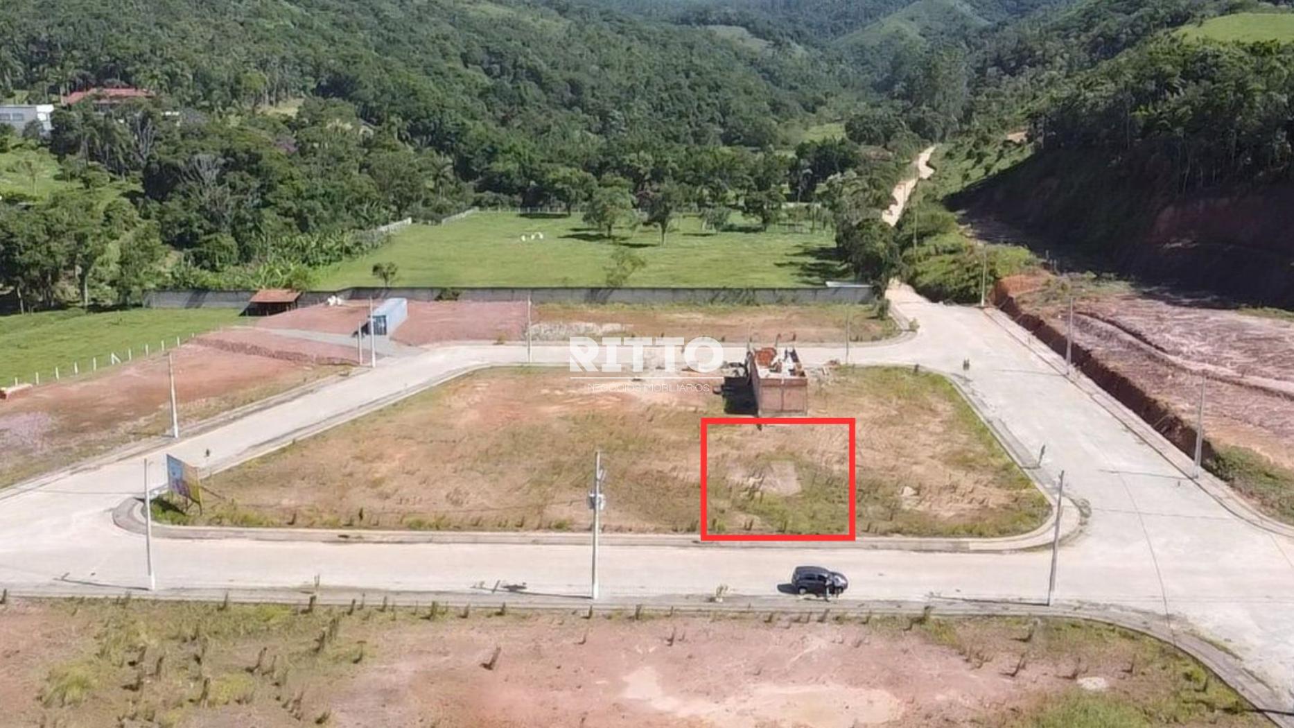 Lote/Terreno de 336m² no bairro TAJUBA 1, em São João Batista | Eu Corretor