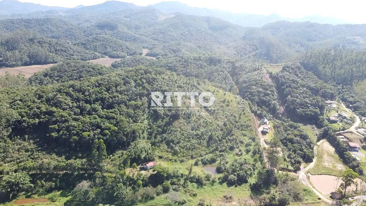 Fazenda/Sítios/Chácaras de 350000m² no bairro MOURA, em Canelinha | Eu Corretor