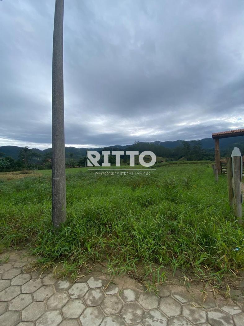 Fazenda/Sítios/Chácaras de 750m² no bairro COLÔNIA DENTRO, em São João Batista | Eu Corretor