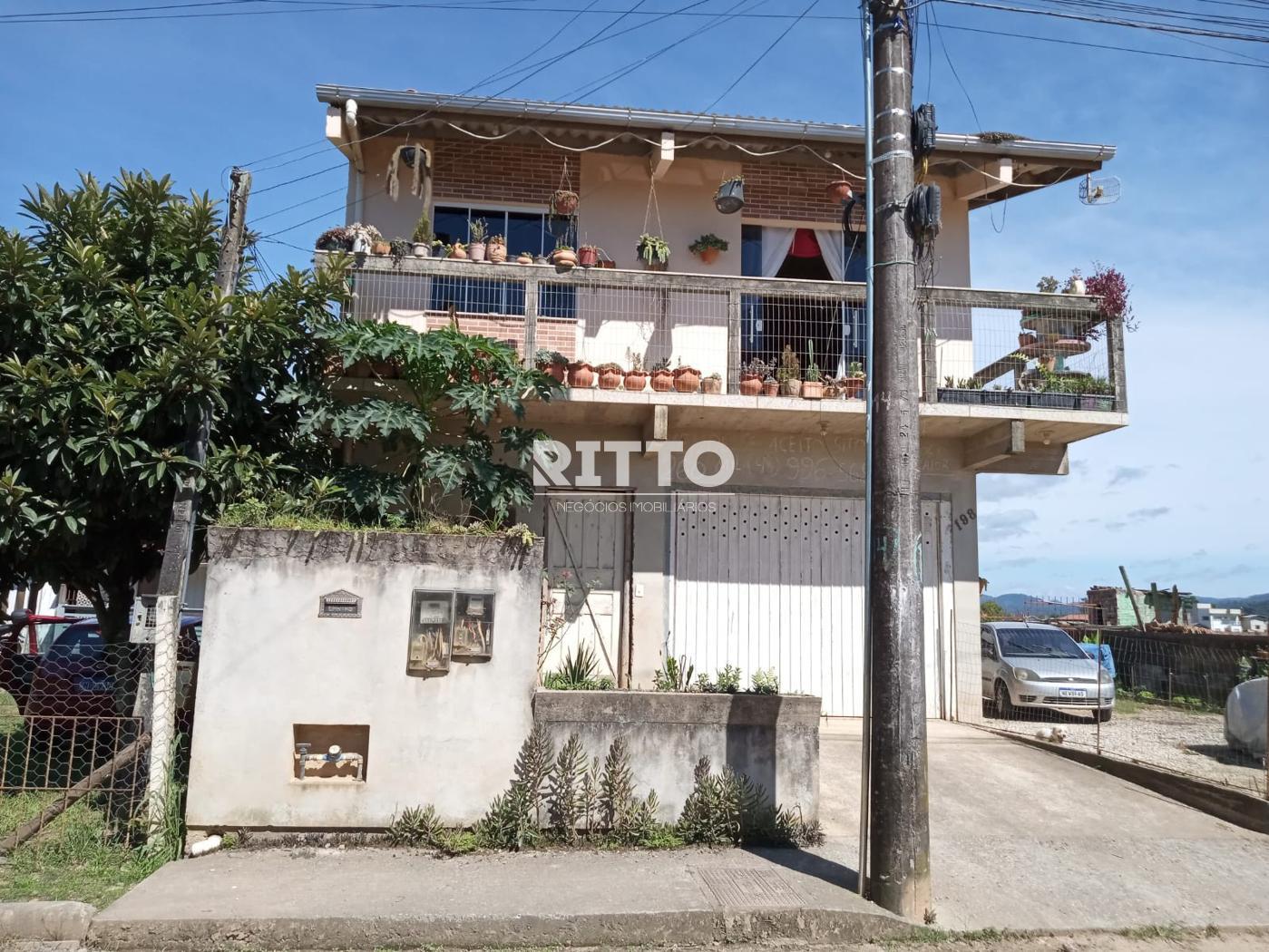 Casa de 3 quartos, 180m² no bairro RIBANCEIRA, em São João Batista | Eu Corretor