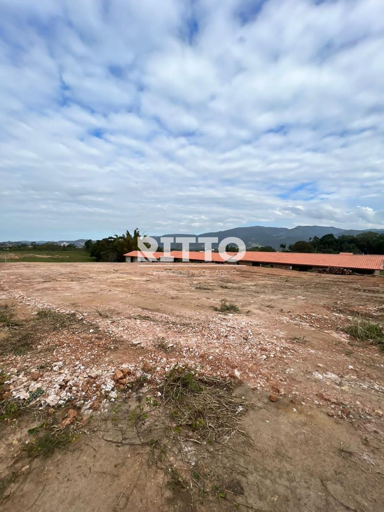 Lote/Terreno no bairro AREIÃO, em Canelinha | Eu Corretor